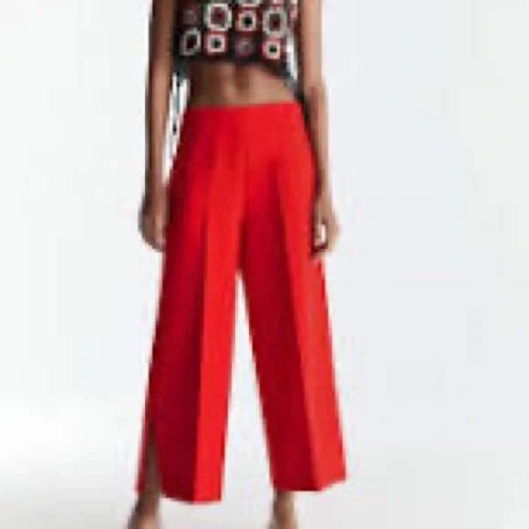 Zara Red Cropped High Waisted Wide Leg Pants - Picture 2 of 2